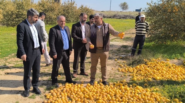 HÜDA PAR Heyeti Tarsus’ta Don Felaketinden Etkilenen Çiftçilerle Buluştu
