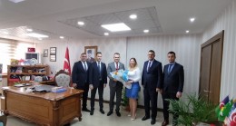 HÜRRİYETÇİ EĞİTİM SEN TARSUS’TAN KAYMAKAM KADİR SERTEL OTCU’YA ZİYARET