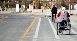 Mersin Büyükşehir, Taşucu Mahallesi’nde Önemli Yolları Yeniledi