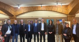 MEHMET BAL RESİM VE SANAT GALERİSİNDE 10 RENK YAĞLI BOYA TABLO SERGİSİ AÇILDI