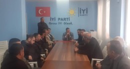 TİY, TARSUS SİYASİ PARTİLER ZİYARETLERİNE BAŞLADI