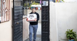 Mersin Büyükşehir, Verdiği Gıda Kolisi Hizmeti İle Depremzedelerin Sofralarına Aş Oluyor