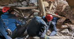 Büyükşehir Yaraların Sarılması İçin Tüm İmkanlarını Seferber Etti