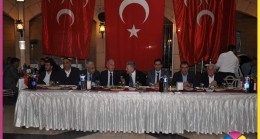 MHP ODALAR, BASIN, ve TARSUS İŞ DÜNYASIYLA AKŞAM YEMEĞİNDE BİR ARAYA GELDİ