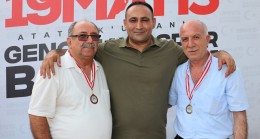 TOROSLAR BELEDİYESİNİN TENİS TURNUVASINDA ÖDÜLLER SAHİPLERİNİ BULDU