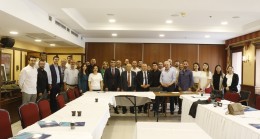 ARABULUCULUK EĞİTİMİNİ TAMAMLAYAN KATILIMCILAR SERTİFİKALARINI ALDI