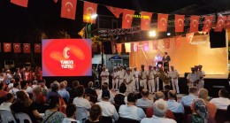 Tarsus Hükümet Meydanında Demokrasi Nöbeti Tutuldu