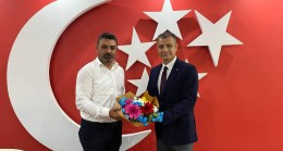 CHP TARSUS BELEDİYE BAŞKAN A. ADAYI OZAN VARAL’DAN SİYASİ PARTİLERE ZİYARET