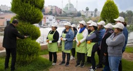 Büyükşehir’den Kadınlara Uygulamalı Budama Eğitimi