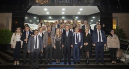 Başkan Seçer, İş Dünyası İle Buluştu