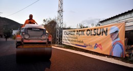 Büyükşehir Gece-Gündüz Demeden Çalışmaya Devam Ediyor