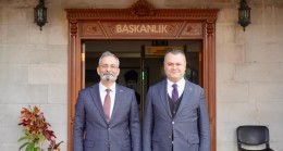 Bursa Vali Yardımcılığına Atanan Tarsus Kaymakamı Otcu, Tarsus Belediye Başkanı Bozdoğan’ı Ziyaret Etti