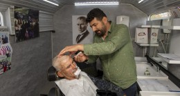 Büyükşehir’in Mobil Kuaförü İle Vatandaşlar Bayrama Hazır