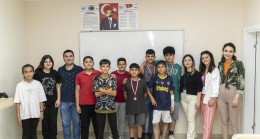 Büyükşehir Kurs Merkezleri’nde Eğlenerek Öğreniyorlar