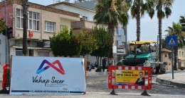 MERSİN BÜYÜKŞEHİR BELEDİYESİ TARSUS’TA ALİ MENTEŞOĞLU CADDESİNİ YENİLİYOR