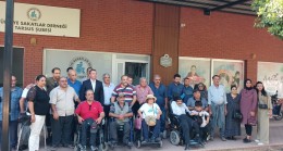 Ülkü Ocakları Tarsus İlçe Başkanı Muhittin Can Külahlı’dan Tarsus Sakatlar Derneği’ne Ziyaret