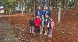 Çamalan’da Öğretmenler Günü İçin Hatıra Fidanları Dikildi