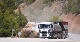 Mersin Büyükşehir’in Kırsal Mahallelerdeki Yol Çalışmaları Yoğun Bir Tempoda Devam Ediyor