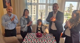 Tarsus İlçe Milli Eğitim’den Öğrenciye Doğum Günü Ziyareti