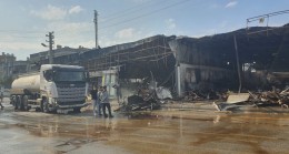 TARSUS’TA ÇIKAN YANGINDA İKİ ZİNCİR MARKET MAĞAZASI VE BİR İŞYERİ YANDI