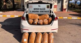 Jandarma Tarsus’ta Sigara Kaçakçılığına Geçit Vermedi