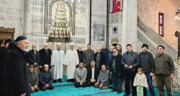 Ulu Cami’nde Sabah Namazı Buluşması Düzenlendi