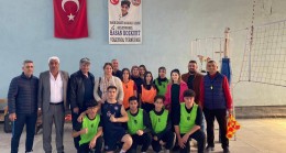 17 Yaşında Vefat Eden Hasan BOZKURT Anısına Düzenlenen Geleneksel Voleybol Turnuvası’nın 4’üncüsü Tamamlandı