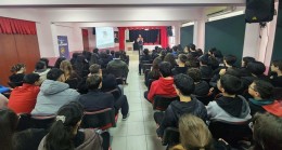 Jandarmadan Öğrencilere Siber Farkındalık Eğitimi