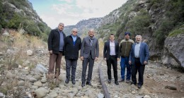 Büyükşehir’in Tarım Destekleri Hem Üreticilere Hem Arazilere Can Suyu Oluyor