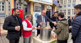 Şehit Umut Sami Şensoy Anadolu Lisesi’nde Öğrencilere Sıcak Çorba İkram Edildi