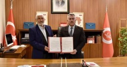 Tarsus Devlet Hastanesi Bahçesindeki Hacı Ahmet Gül Camii İçin Devir Protokolü İmzalandı