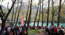 “Doğada Sağlık Var”  Tarsus Belediyesi’nin “Doğada Sağlık Var” Projesi Kadınları Hem Doğayla Hem Sağlık Bilinciyle Buluşturdu