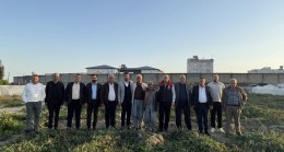 AK Parti Tarsus İlçe Teşkilatından Don Felaketinden Etkilenen Çiftçilere Geçmiş Olsun Ziyareti