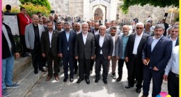 HÜDA PAR Genel Başkanı Zekeriya Yapıcıoğlu “Tarsus’un sorunlarını yerinde dinledi, önemli mesajlar verdi!”