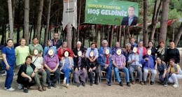 Mersin Alzheimer Derneği, Tarsus ve Mersin Büyükşehir Belediyesi İş Birliğiyle Alzheimer Hastalarına Piknik Programı Düzenlendi