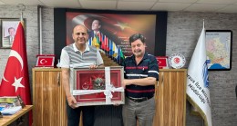 Tarsus Halk Eğitim Müdürü’nden İlçe Milli Eğitim Müdürü’ne Anlamlı Ziyaret