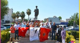 TÜED Tarsus Şubesinden, Anıta Çelenk Bırakıldı