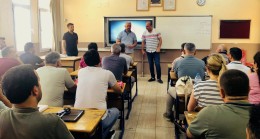 Tarsus’ta Direksiyon Sınavı Öncesi Güvenli Sürüş ve Mevzuat Toplantısı
