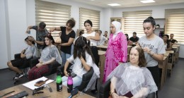 Büyükşehir’in Kursları İstihdama Katkı Sağlıyor