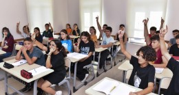 Mersin Büyükşehir Belediyesi’nin Kurs Merkezleri Yeni Döneme Başladı