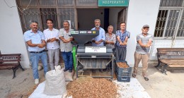 Mersin Büyükşehir Üreticinin Yüzünü Güldürmeye Devam Ediyor