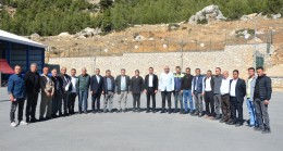 BÜYÜKŞEHİR YETKİLİLERİNDEN, ÇAMLIYAYLA MUHTARLARIYLA İSTİŞARE TOPLANTISI