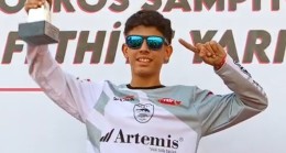 Tarsuslu Berkay Sarı Türkiye Birincisi Oldu