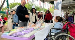 CHP Tarsus İlçe Teşkilatı Yılbaşı Pazarını Ziyaret Etti