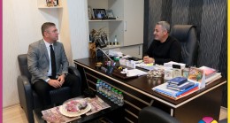 Anadolu Bank Tarsus Şube Müdürü Akkoza Medya’yı Ziyaret Etti