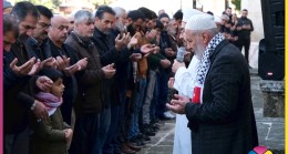 Tarsus’ta yüzlerce vatandaş Filistin İçin gıyabi cenaze namazı kıldı