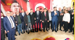 AK Parti Tarsus’ta Yüzler Gülüyor: Danışma Meclisi Toplantısı Salona Sığmadı