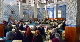 Tarsus’ta Mukâbele Programları Manevi Coşkuyla Devam Ediyor