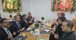 Tarsus Kaymakamlığı’ndan Muhtarlara İftar Programı