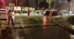 Mersin Büyükşehir Belediyesi Ekipleri Yoğun Yağış Boyunca Sahadaydı